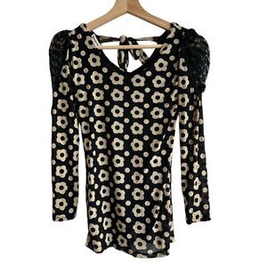 VTG Paco Rabanne blouse L Y2K floral shiffon lace shoulders Whimsigoth
